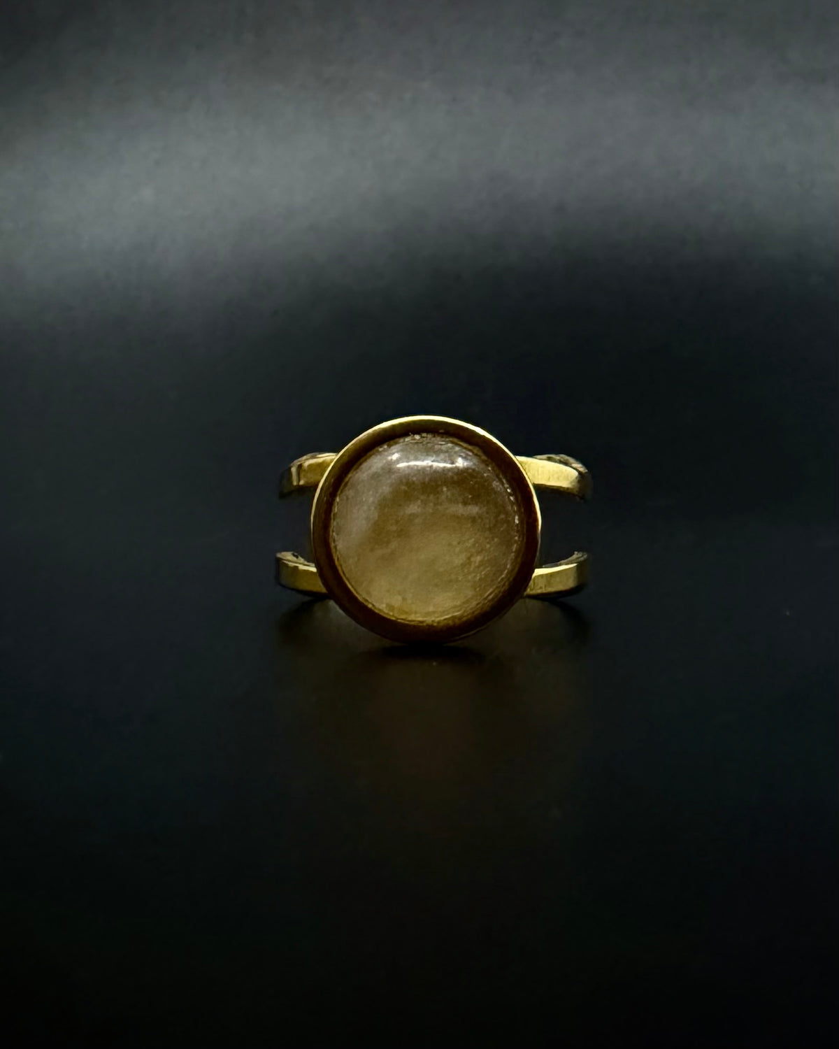 Nebulae Core Adjustable Ring - Gold / Quartz Crystal 10 mm
