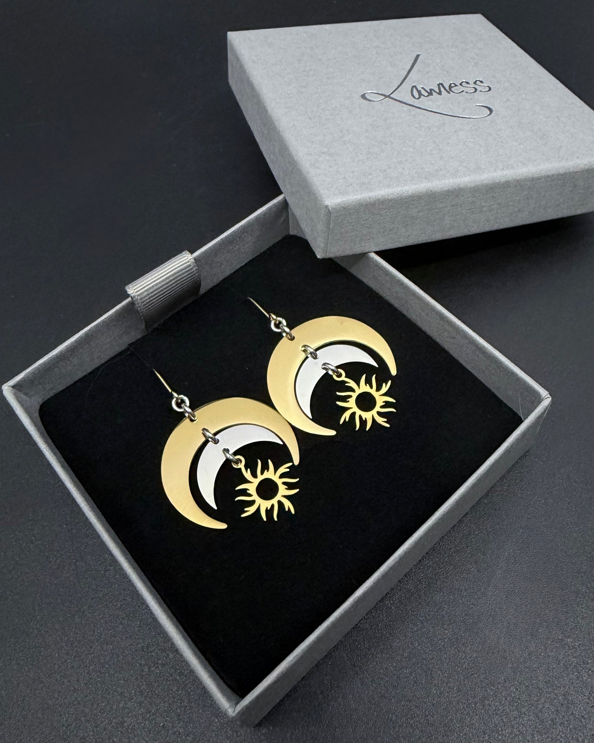 Eos Balance Earrings - Gold / Silver 30mm