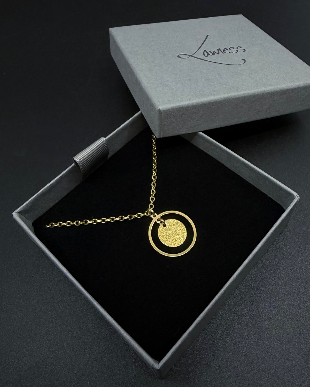 Cassini Halo Necklace - 20mm Gold