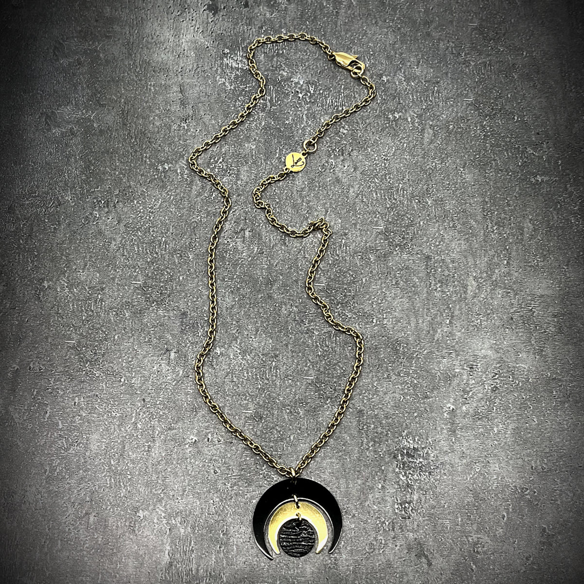 The Shadow edit - Luna Phase Necklace - 30mm Black / Gold image 0